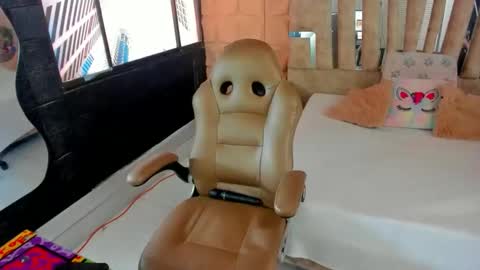 Sexy Hot Mature Sophy online show from 03-26-26, 09:09