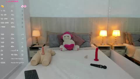 Vayolet Castro online show from 07-03-26, 11:38