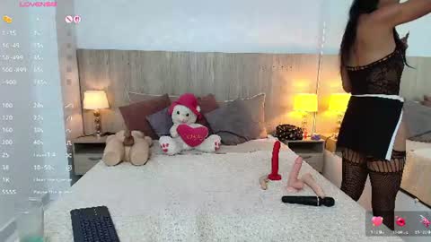 Vayolet Castro online show from 07-28-26, 04:39