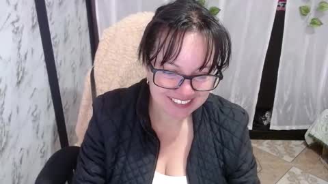 Snapshot of mature_wolf chatting on 02-22-25, 02:08 Sonia online show from 02-22-25, 02:08