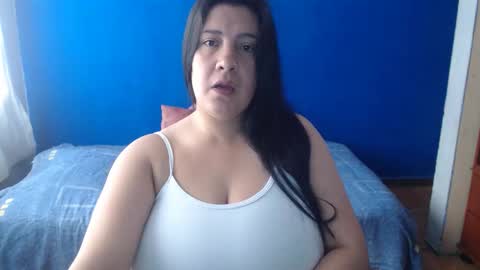 Snapshot of maturealexxa chatting on 09-10-25, 07:25 alexa online show from 09-10-25, 07:25