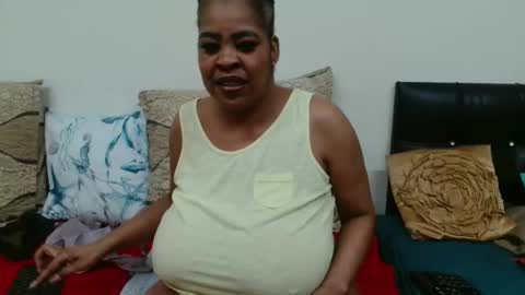 QUEEN online show from 04-20-26, 07:37