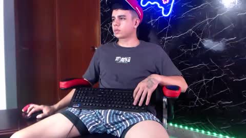 Matias online show from 01-09-25, 04:39