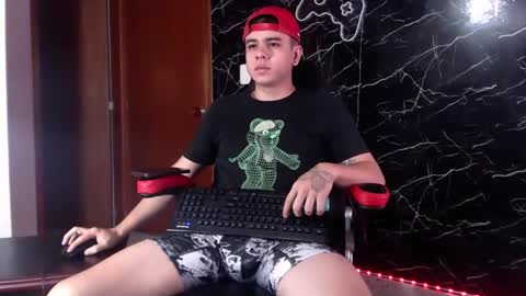 Matias online show from 02-04-25, 09:38