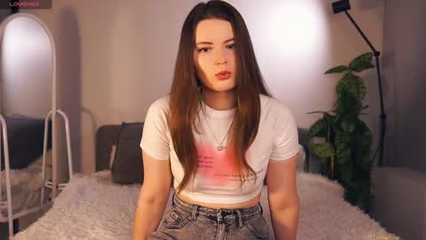 Lily online show from 02-16-25, 03:48