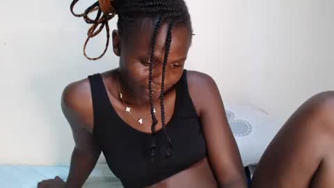 Snapshot of maui_001 chatting on 02-27-26, 08:47 moh online show from 02-27-26, 08:47