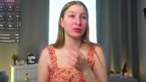 Snapshot of maureencoombs chatting on 03-22-26, 04:16 maureencoombs online show from 03-22-26, 04:16