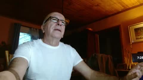 Maurice online show from 12-16-24, 12:27