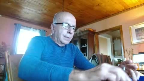 Maurice online show from 12-16-24, 04:05