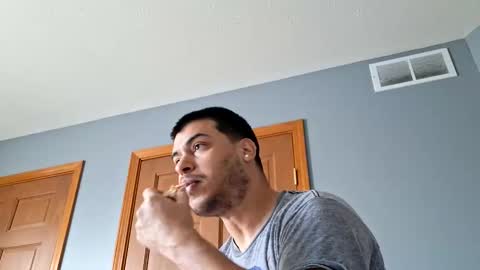 Snapshot of mauricescott chatting on 01-19-26, 03:49 mauricescott online show from 01-19-26, 03:49