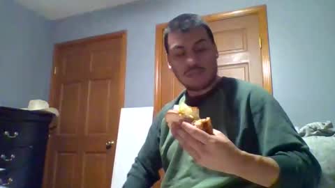 Snapshot of mauricescott chatting on 03-05-26, 06:09 mauricescott online show from 03-05-26, 06:09