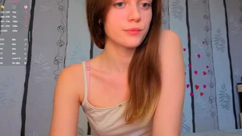 Snapshot of maurineneverman chatting on 05-24-26, 08:52 Lucy online show from 05-24-26, 08:52