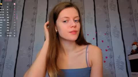 Snapshot of maurineneverman chatting on 06-02-26, 08:05 Lucy online show from 06-02-26, 08:05
