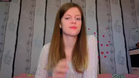 Snapshot of maurineneverman chatting on 06-10-26, 03:07 Lucy online show from 06-10-26, 03:07