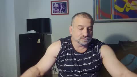 Snapshot of mauro1971 chatting on 05-16-26, 11:31 mauro1971 online show from 05-16-26, 11:31