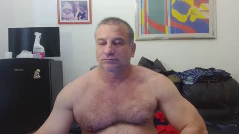 Snapshot of mauro1971 chatting on 05-31-26, 12:01 mauro1971 online show from 05-31-26, 12:01