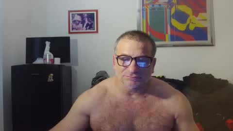 Snapshot of mauro1971 chatting on 06-02-26, 02:30 mauro1971 online show from 06-02-26, 02:30