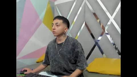 Mauro online show from 01-11-26, 03:39