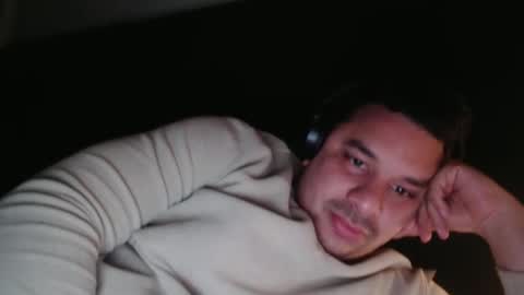 Snapshot of mauro656 chatting on 05-08-26, 05:46 mauro656 online show from 05-08-26, 05:46
