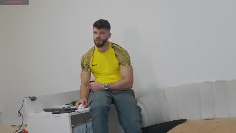 mauro_real_man online show from 12-01-25, 07:08