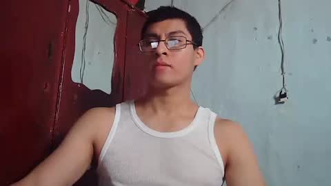 Snapshot of maurodirty chatting on 01-13-26, 06:57 Mauro online show from 01-13-26, 06:57