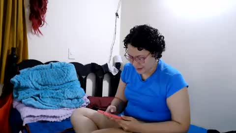 mauroluxandra online show from 07-23-26, 11:13