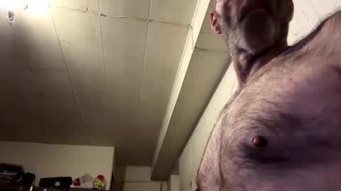 Snapshot of maverick7000 chatting on 12-14-24, 07:29 maverick7000 online show from 12-14-24, 07:29