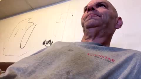 Snapshot of maverick7000 chatting on 01-06-25, 01:09 maverick7000 online show from 01-06-25, 01:09