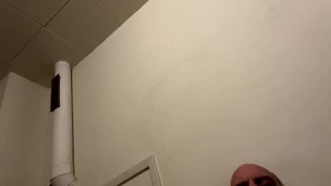 Snapshot of maverick7000 chatting on 02-12-25, 05:58 maverick7000 online show from 02-12-25, 05:58