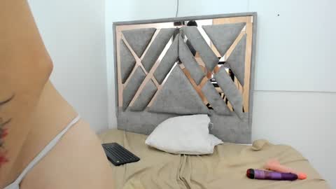 mavie_ivanova online show from 02-04-25, 10:55