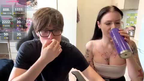 Mavis and Jade online show from 06-27-26, 11:15