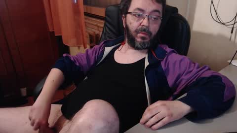 Max online show from 12-27-24, 06:35