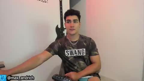 Max... online show from 10-22-25, 03:51