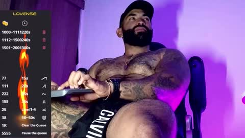 max__prada online show from 12-19-25, 02:40