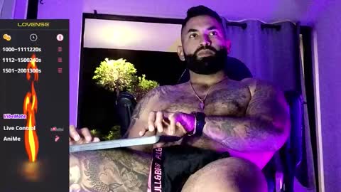 Snapshot of max__prada chatting on 02-01-26, 02:10 max__prada online show from 02-01-26, 02:10