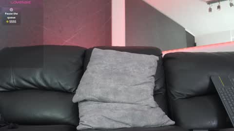 Snapshot of max_cortes1_ chatting on 01-10-25, 03:27 60 OFF ON MY OF ONLY FOR TODAY online show from 01-10-25, 03:27