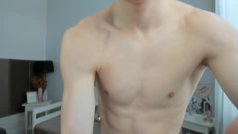 Snapshot of max_foks chatting on 01-13-26, 06:51 Max online show from 01-13-26, 06:51