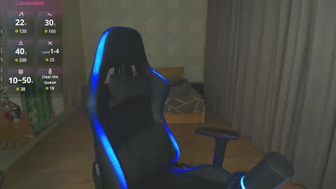 Snapshot of max_gen chatting on 01-12-25, 07:42 Max Gen with tats 24years And Ethan without tats 20 years online show from 01-12-25, 07:42