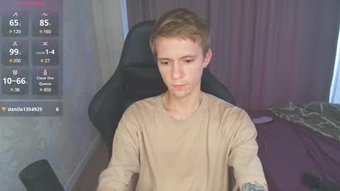 Snapshot of max_gen chatting on 01-19-25, 12:17 Max Gen with tats 24years And Ethan without tats 20 years online show from 01-19-25, 12:17