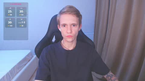 Snapshot of max_gen chatting on 03-11-25, 01:59 Max Gen with tats 24years And Ethan without tats 20 years online show from 03-11-25, 01:59