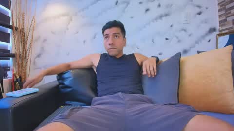 Max Hornye online show from 04-01-26, 07:00