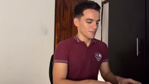 Max Lancaster online show from 01-06-25, 10:58