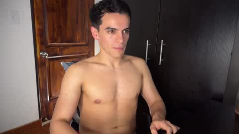 Max Lancaster online show from 02-12-25, 11:41