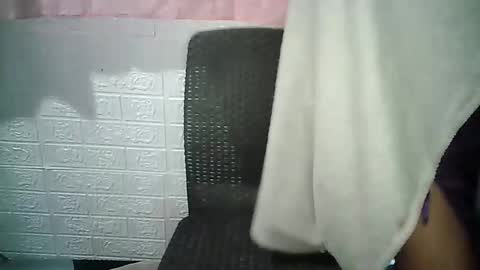 max_lovely123 online show from 05-19-26, 02:01