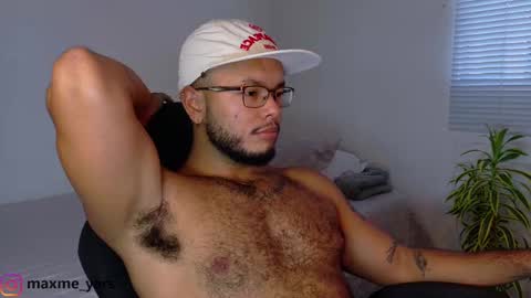 Snapshot of max_meyer chatting on 11-13-25, 09:58 max_meyer online show from 11-13-25, 09:58