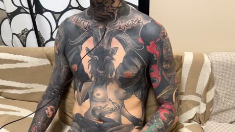 Snapshot of max_reaves chatting on 01-23-25, 07:11 online show from 01-23-25, 07:11