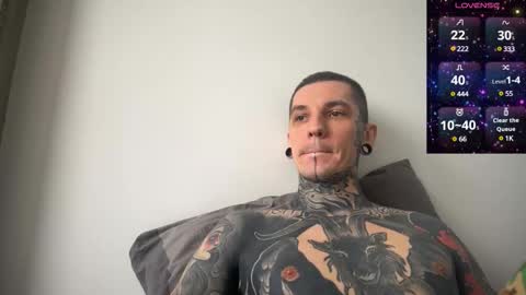 Snapshot of max_reaves chatting on 02-26-25, 07:20 online show from 02-26-25, 07:20