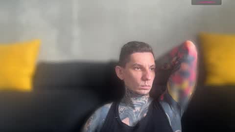 Snapshot of max_reaves chatting on 09-13-25, 05:40 online show from 09-13-25, 05:40