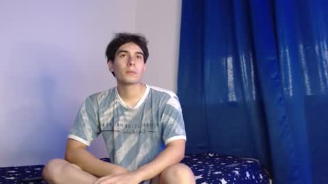 max_snow1616 online show from 11-12-25, 07:03