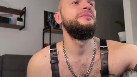 Max online show from 10-15-25, 10:26